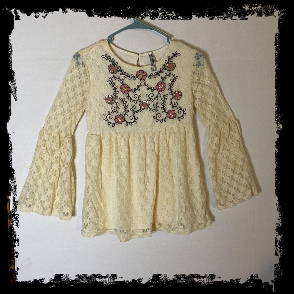 Beautees XL Embroidered lace babydoll with sequins